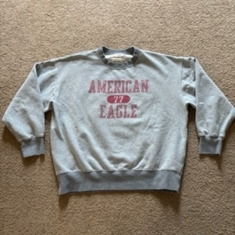 American Eagle Sweatshirt